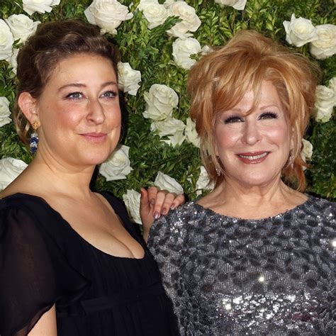 picture of bette midler's daughter.